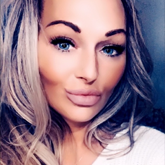 Meet your Posher, Phaedra - Picture 6 of 6